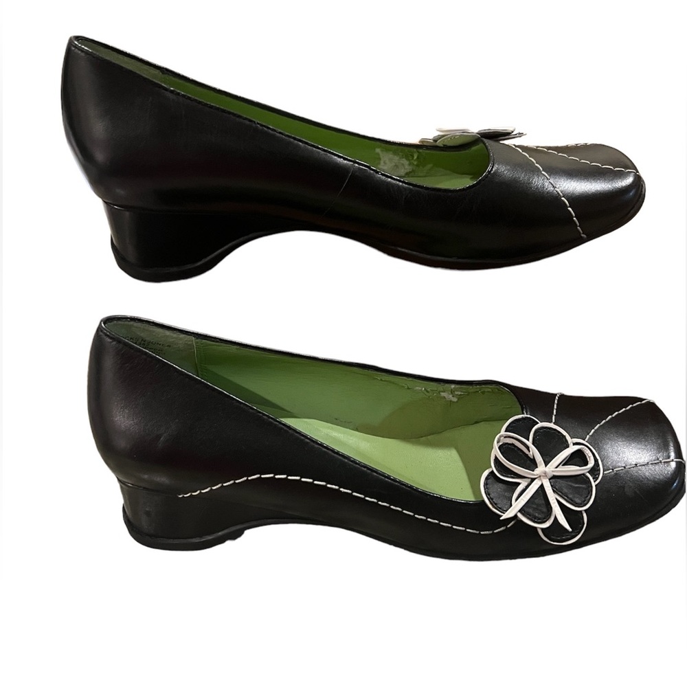 Vintage Kenneth Cole Reaction Wedge Loafer Shoes Size 8.